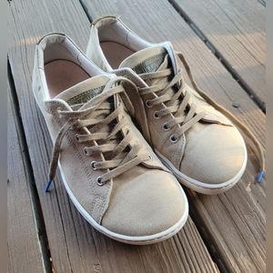 SOLD Birkenstock Aran Sneakers